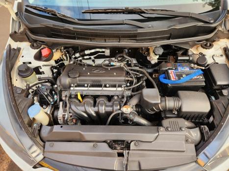 HYUNDAI HB 20 Hatch 1.6 16V 4P FLEX COMFORT PLUS, Foto 13