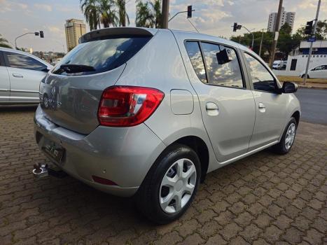 RENAULT Sandero 1.0 16V 4P FLEX EXPRESSION, Foto 6