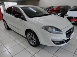 FIAT Bravo 1.8 16V 4P FLEX BLACKMOTION DUALOGIC AUTOMATIZADO