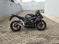 SUZUKI GSX-R 750 Srad 
