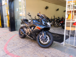 SUZUKI GSX-R 750 Srad 