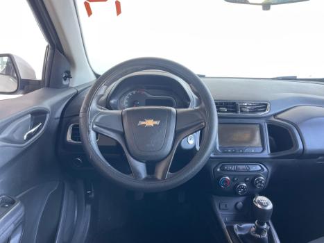 CHEVROLET Onix Hatch 1.4 4P FLEX LT, Foto 9