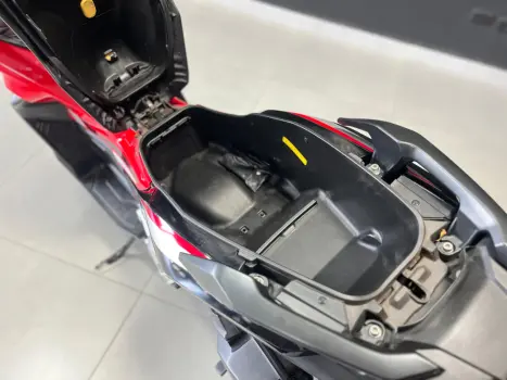 HONDA ADV 150 , Foto 9