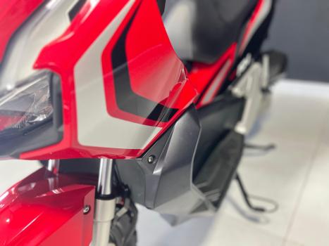 HONDA ADV 150 , Foto 3