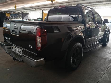 NISSAN Frontier 2.5 XE 4X4 TURBO DIESEL CABINE DUPLA, Foto 5