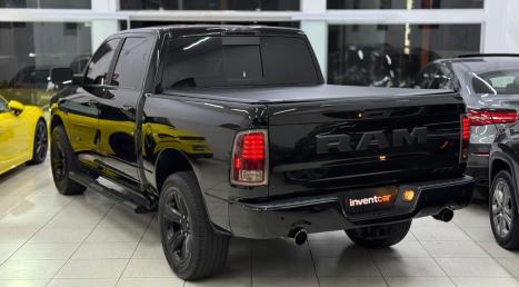 RAM 1500 5.7 V8 LIMITED NIGHT EDITION CABINE DUPLA 4X4 AUTOMTICO, Foto 3