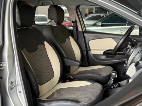 RENAULT Captur 1.6 16V 4P FLEX SCE INTENSE X-TRONIC CVT, Foto 10