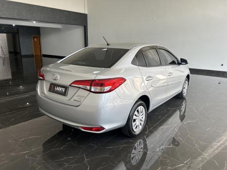 TOYOTA Yaris Sedan 1.5 16V 4P FLEX XL, Foto 6