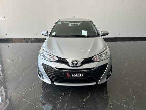 TOYOTA Yaris Sedan 1.5 16V 4P FLEX XL, Foto 2