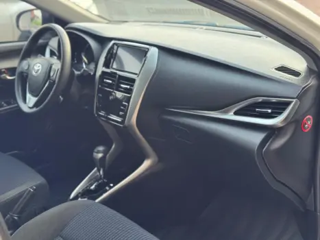 TOYOTA Yaris Sedan 1.5 16V 4P FLEX XL PLUS TECH MULTIDRIVE AUTOMTICO CVT, Foto 7