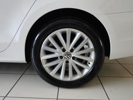 VOLKSWAGEN Jetta 2.0 4P TSI HIGHLINE 200 CV AUTOMTICO, Foto 6