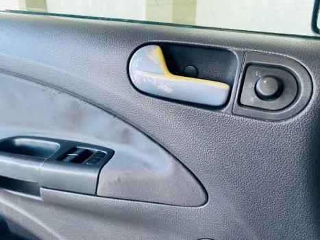 VOLKSWAGEN Saveiro 1.6 G5 CROSS CABINE ESTENDIDA FLEX, Foto 11