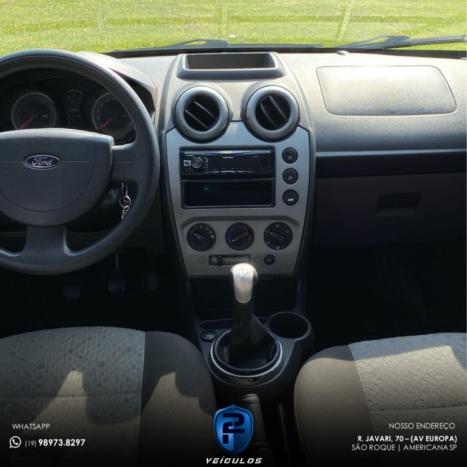 FORD Fiesta Hatch 1.6, Foto 5